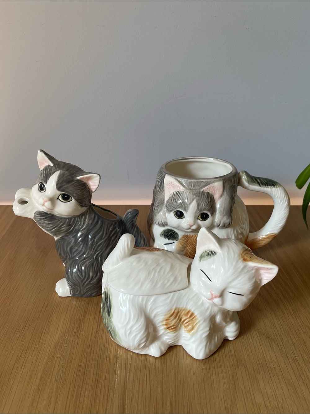 Vintage Hearth & Home Calico Cat Creamer Sugar Bowl Coffee Mug Set 1980s Mexico